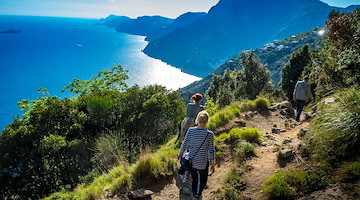 Itinerari: ecco le passeggiate di dicembre 2024 alla scoperta di Sorrento 