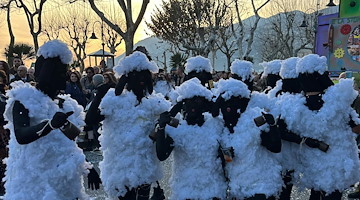 Le Pecorelle vincono la prima edizione del “Premio Allegria” durante il Gran Carnevale Maiorese 2025 