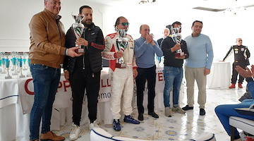Luigi Vinaccia vince la XXXII Coppa della Primavera, lo slalom tra i tornanti della Costa d'Amalfi