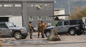 Operazione Terra dei Fuochi: l’Esercito sequestra 9 aziende e denuncia 20 persone