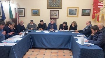 Ravello, consiglio comunale infuocato sull’Azienda speciale consortile Cava - Costa d'Amalfi