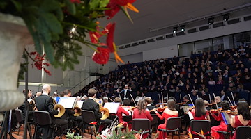 Ravello, standing ovation per il Concerto di Capodanno e per la prima esibizione assieme di Anastasia Bartoli e Vasilisa Berzhanskya