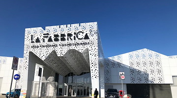 Salerno: al posto de "La Fabbrica" nasce il Center World, un nuovo polo per svago e relax