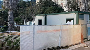 Salerno Piazza Cavour, Pessolano (Oltre): “Ancora oppressa dai cantieri e dai container vista mare: si intervenga subito”