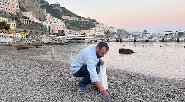 Straordinario entusiasmo per il Clean up Day: gli Amalfi’s Angels in azione per il rispetto dell’ambiente