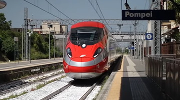 Trenitalia, al via anche in Campania l’offerta invernale: sostenibilità, intermodalità e comfort al centro del viaggio