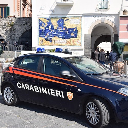 Carabinieri ad Amalfi<br />&copy; Massimiliano D'Uva