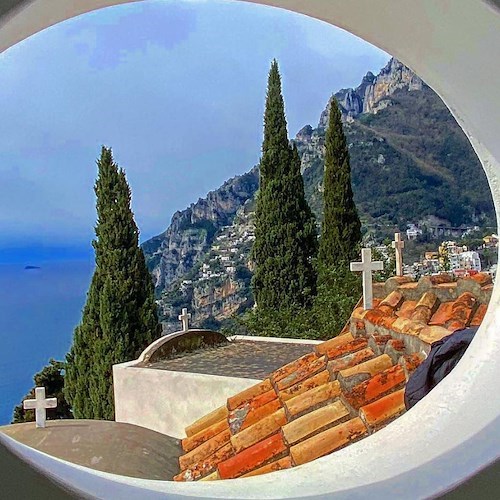 Cimitero di Positano<br />&copy; Fabio Fusco