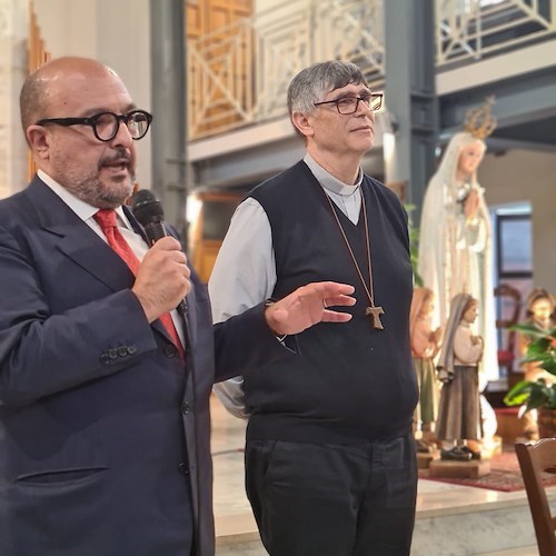 Ministro Sangiuliano incontra don Patriciello<br />&copy; Gennaro Sangiuliano