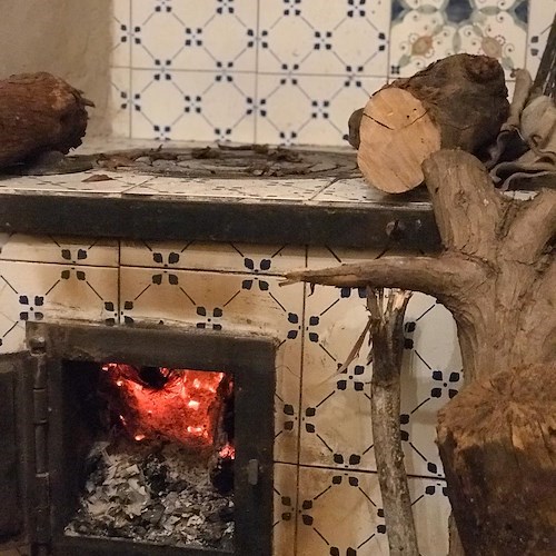 Antica cucina in muratura<br />&copy; Massimiliano D'Uva