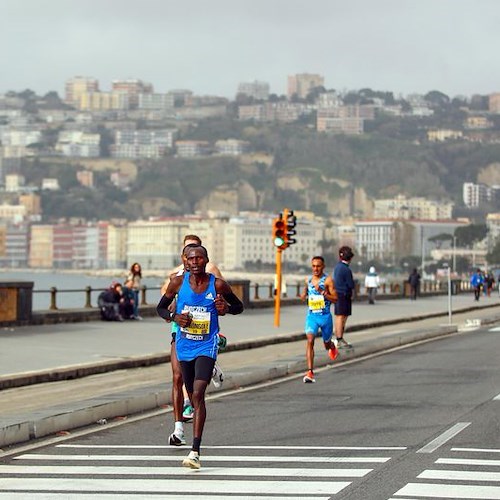 Domenica 25 febbraio la decima Napoli City Half Marathon: attesi 6mila runner