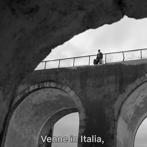 Ripley, online il trailer della serie girata anche in Costiera Amalfitana