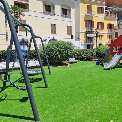 Parco giochi sul Lungomare di Minori