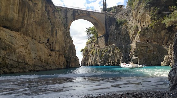 Furore, condanna Cassazione: Comune ottiene riduzione importo da 543mila a 180mila euro