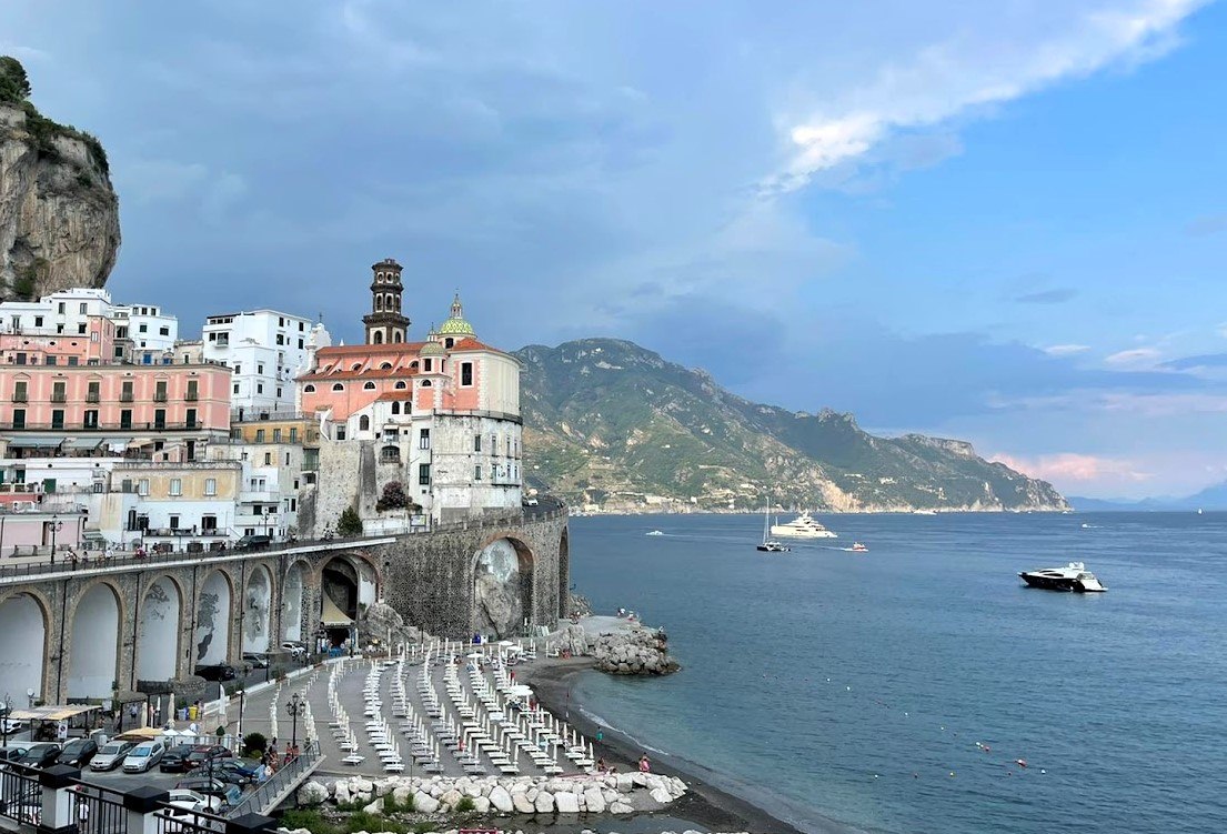 Il Vescovado A Salerno Una Mostra Filatelica Dedicata Ai Borghi D