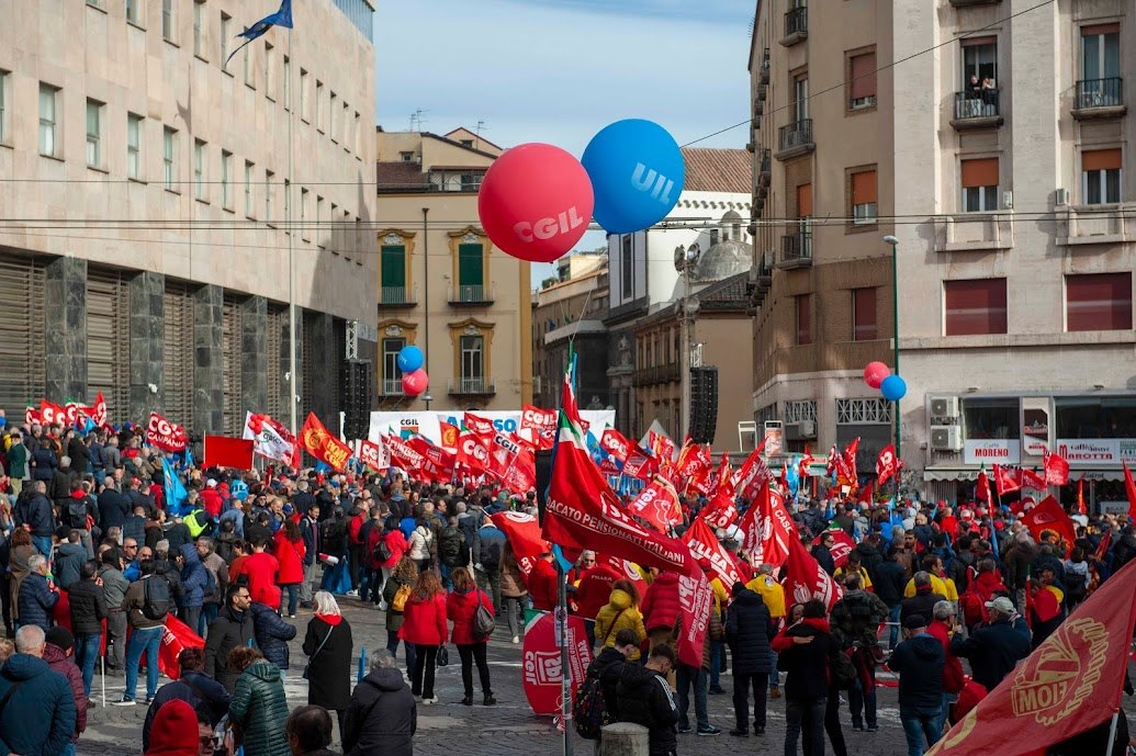 Il Vescovado Adesso Basta Gioved Aprile Sciopero Generale Di