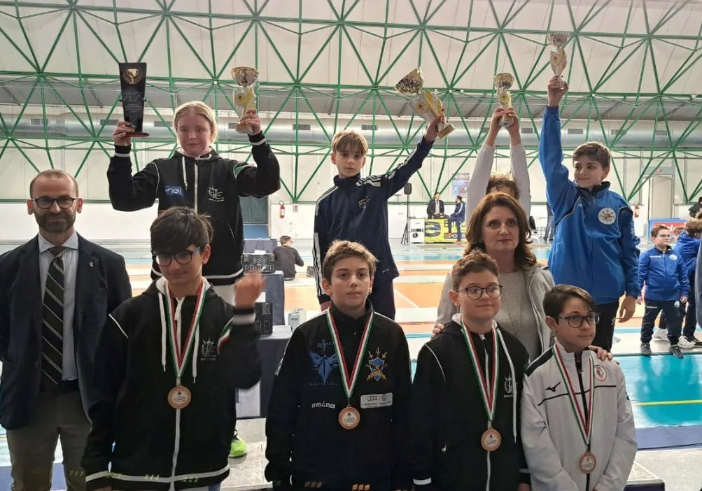 Il Vescovado – Salerno Fencing Club, 10 Medaillen bei den interregionalen U14-Meisterschaften in Portici